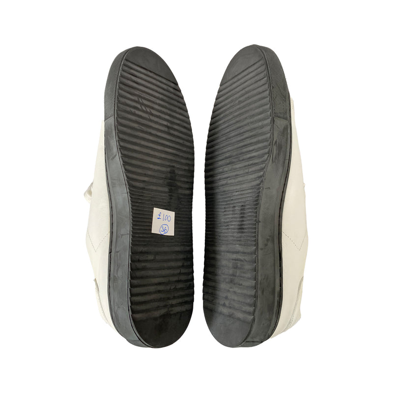 Axel Arigato white leather sneakers