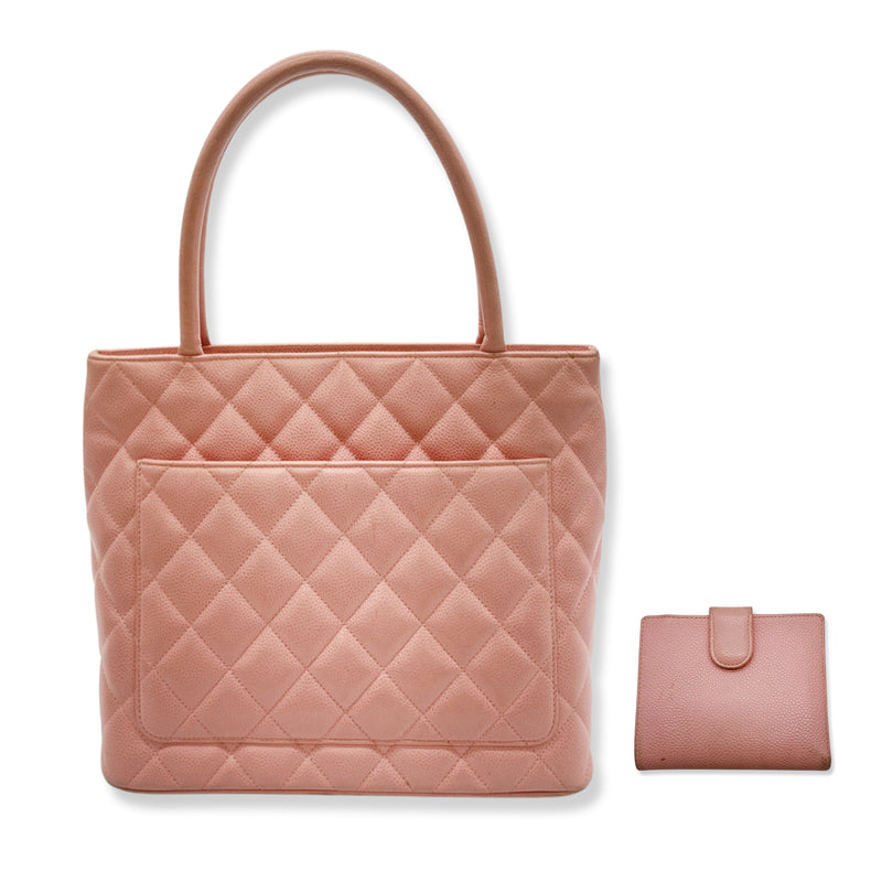 pre-owned CHANEL pink grained leather Medallion tote bag