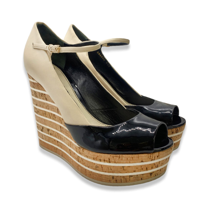 pre-owned GUCCI ecru and black leather wedges | Size 38.5