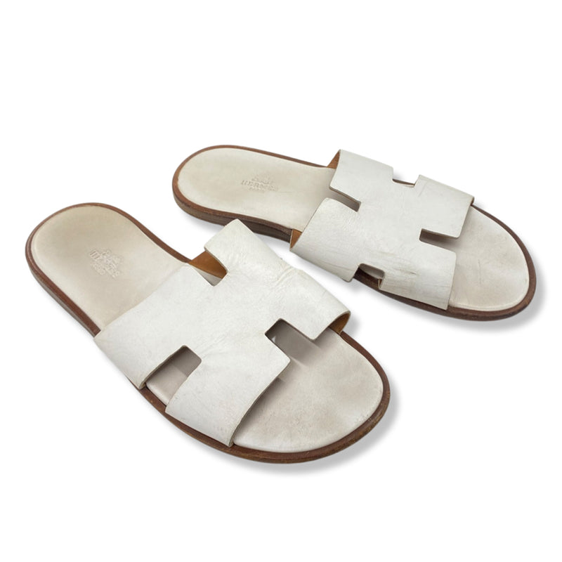 pre-owned HERMÈS white leather Izmir sandals | Size 42