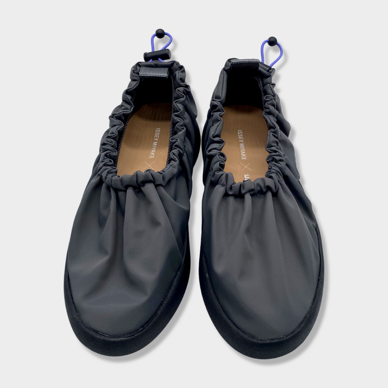 ISSEY MIYAKE X UNITED NUDE grey drawstring trainers