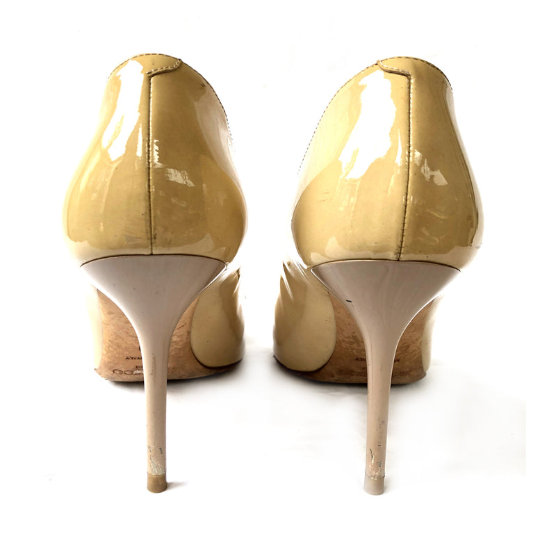 JIMMY CHOO beige patent leather heels