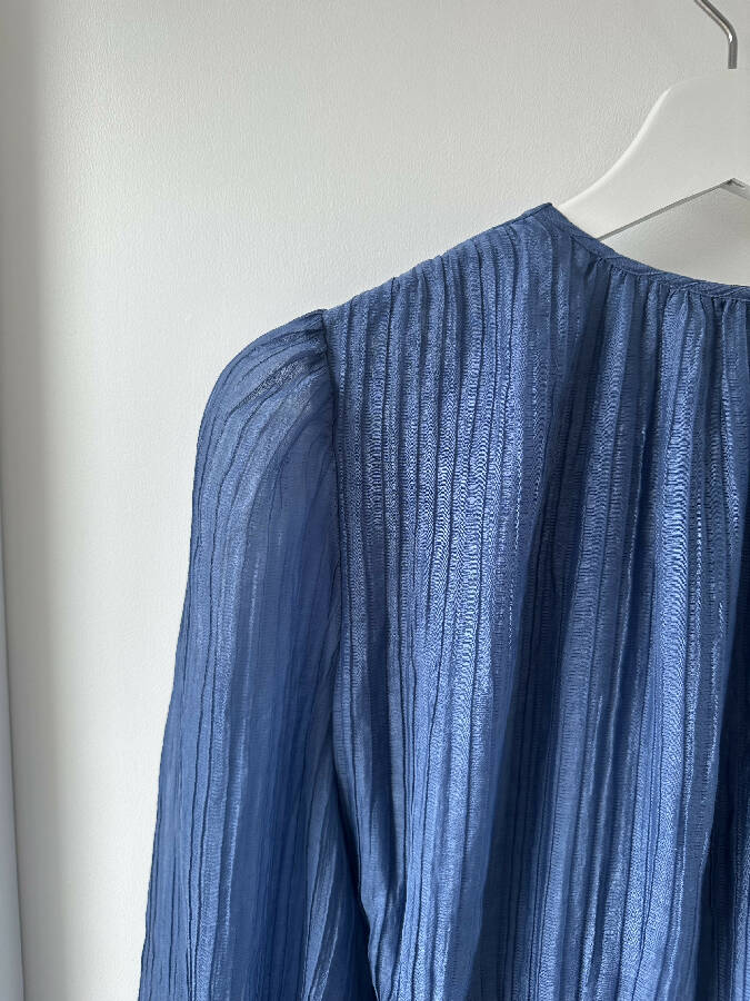 MAJE women’s blue pleated chiffon long-sleeved mini dress
