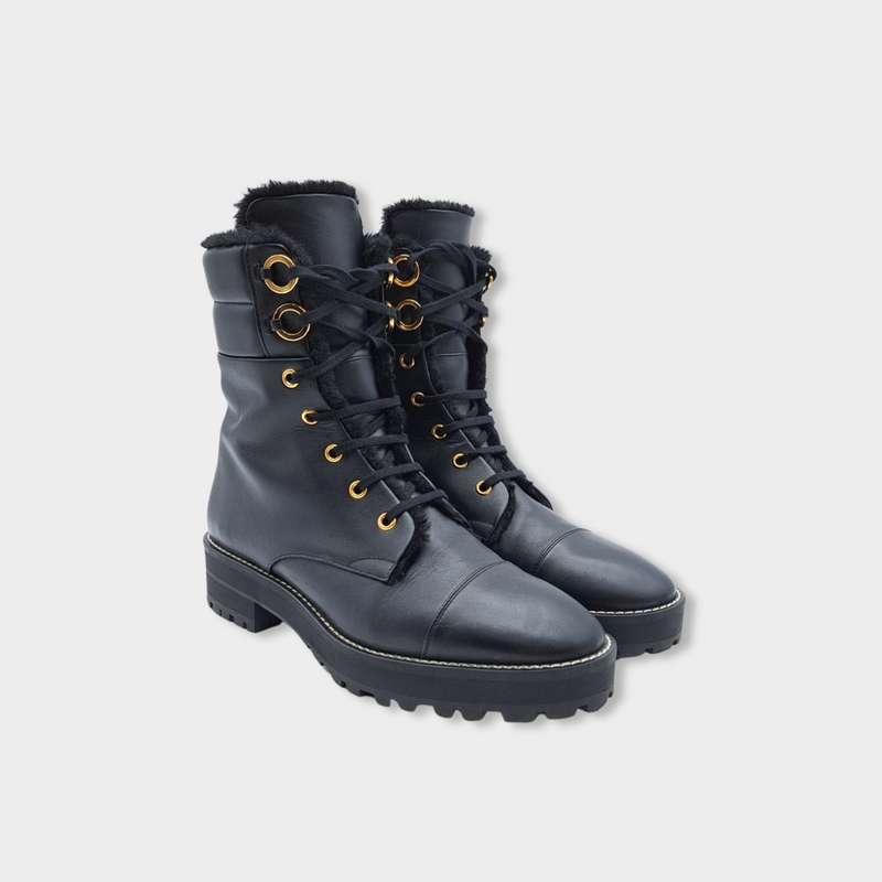 STUART WEITZMAN black leather boots