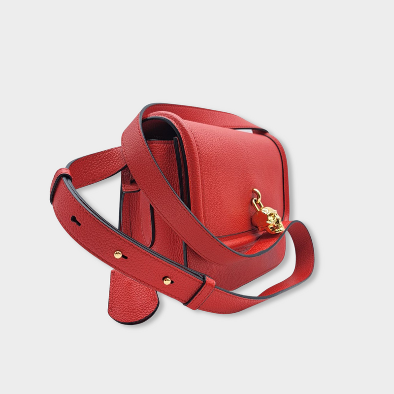 second-hand ALEXANDER MCQUEEN red leather handbag