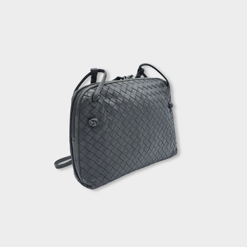 second-hand BOTTEGA VENETA grey leather handbag