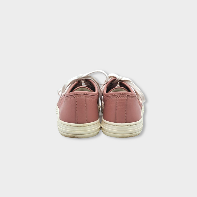 GUCCI pink leather sneakers