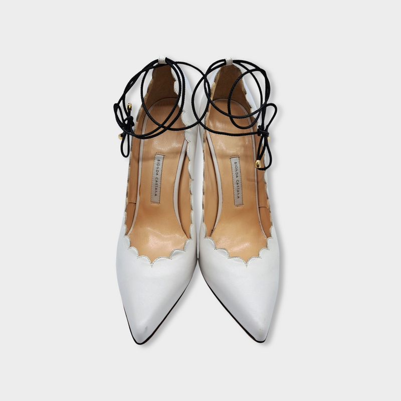 pre-loved BIONDA CASTANA white leather heels
