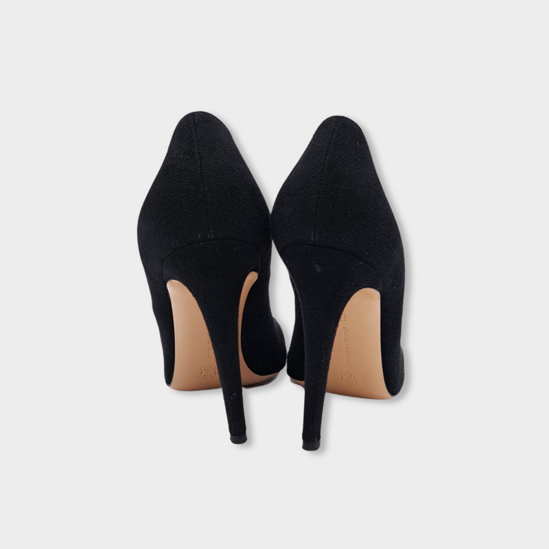GIANVITO ROSSI black suede heels