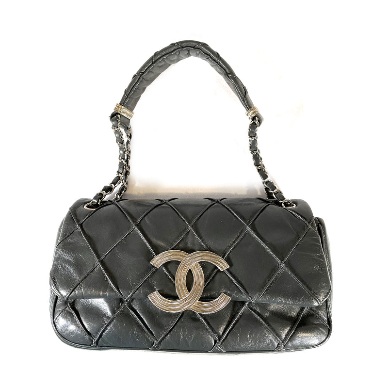 second hand Chanel leather handbag UK 