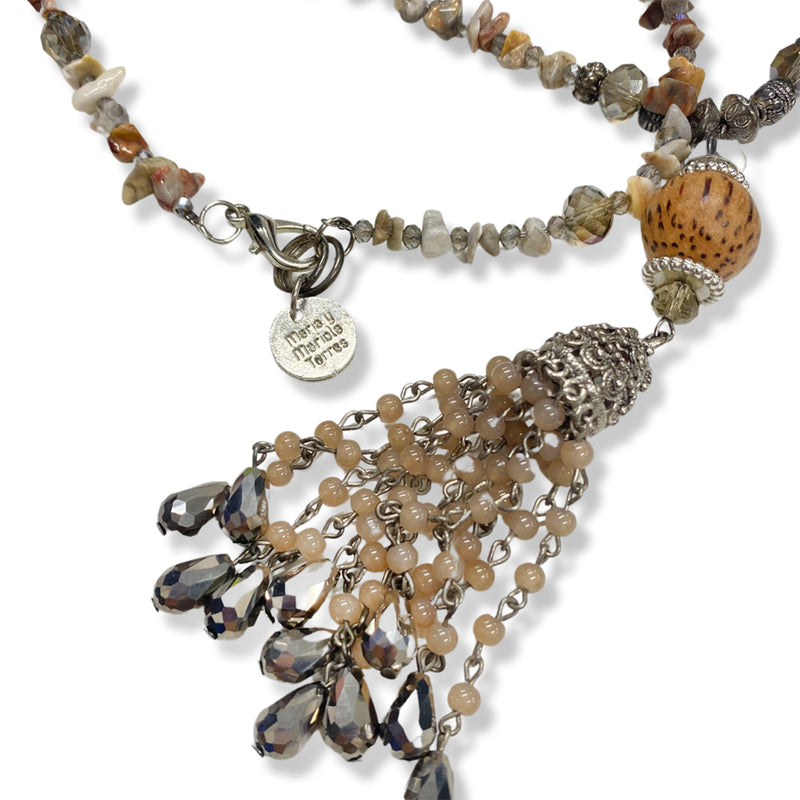 second-hand UNSIGNED metal and mixed stones and beads necklace