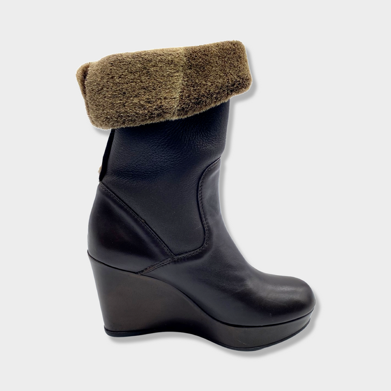 STUART WEITZMAN FUR TRIMMED LEATHER BOOTS